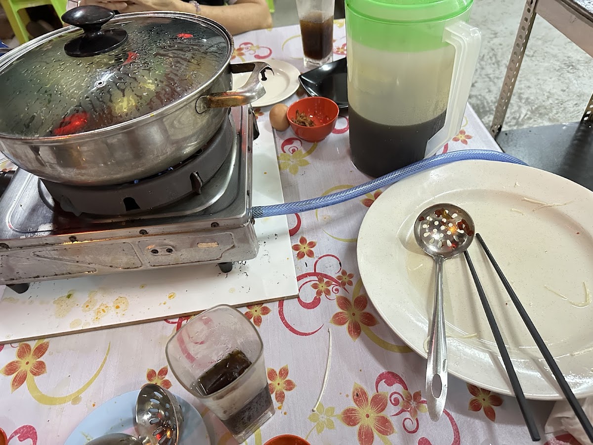 TAI SOON STEAMBOAT Photo 5