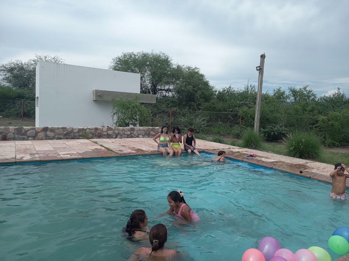 La Quintita Club & Resto Photo 3