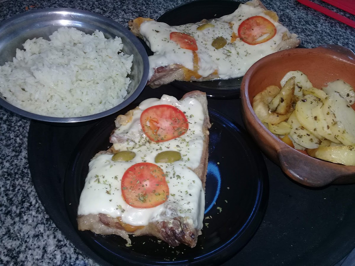 La Quintita Club & Resto Photo 6