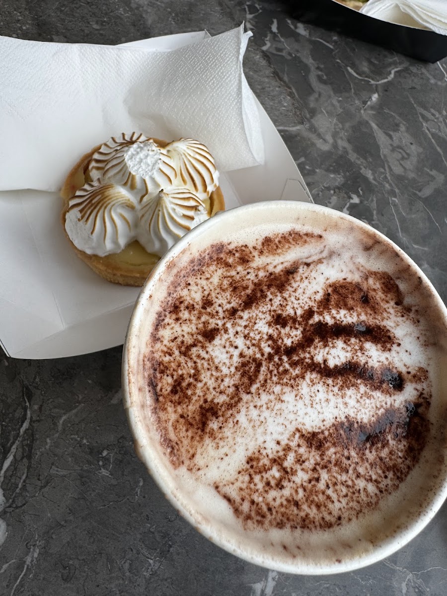 Mackenzie's Coffee House Photo 3