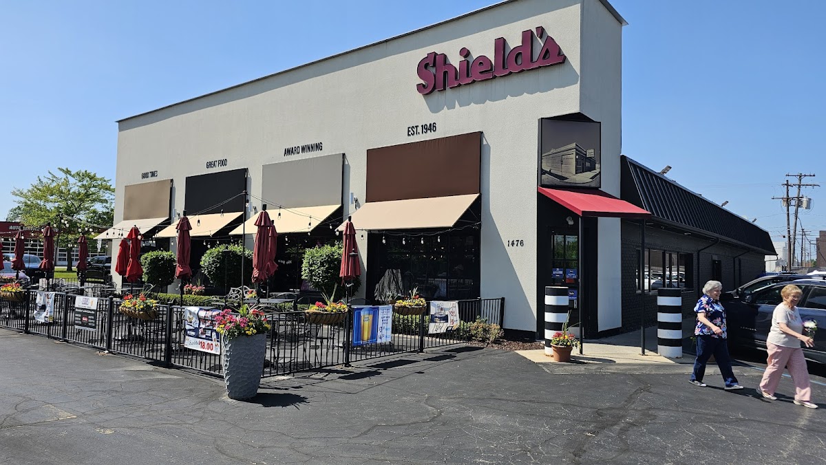 Shield's Restaurant Bar Pizzeria Photo 1