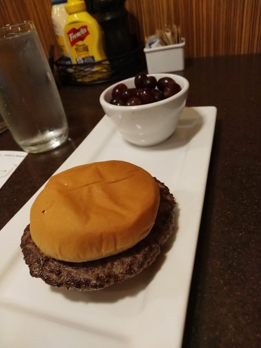 Highstrike Grill Photo 5