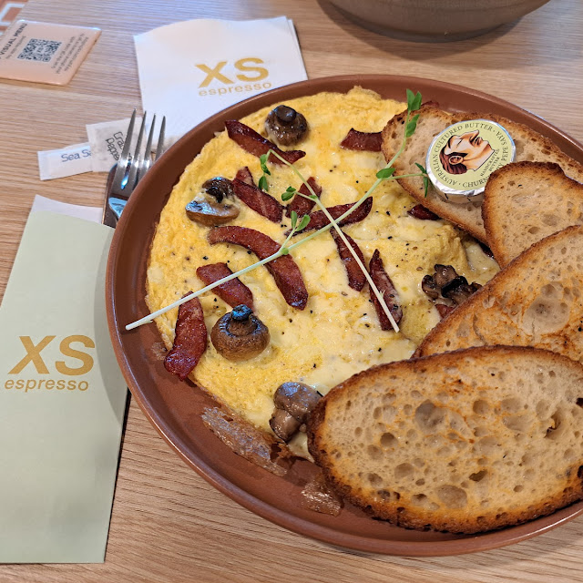 Three Toppings Omelet