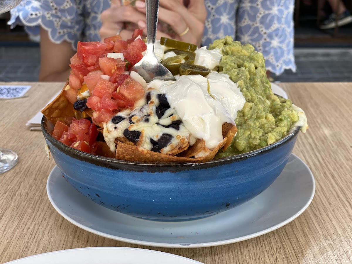Gracias Padre - Taquería La Roma - Restaurante Mexicano Photo 3
