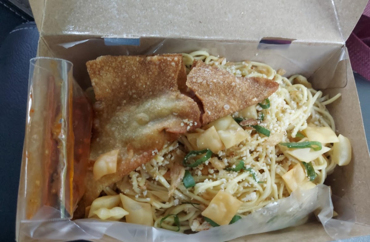 Mie jebew dan wongton dower.by mama zaneta Photo 2