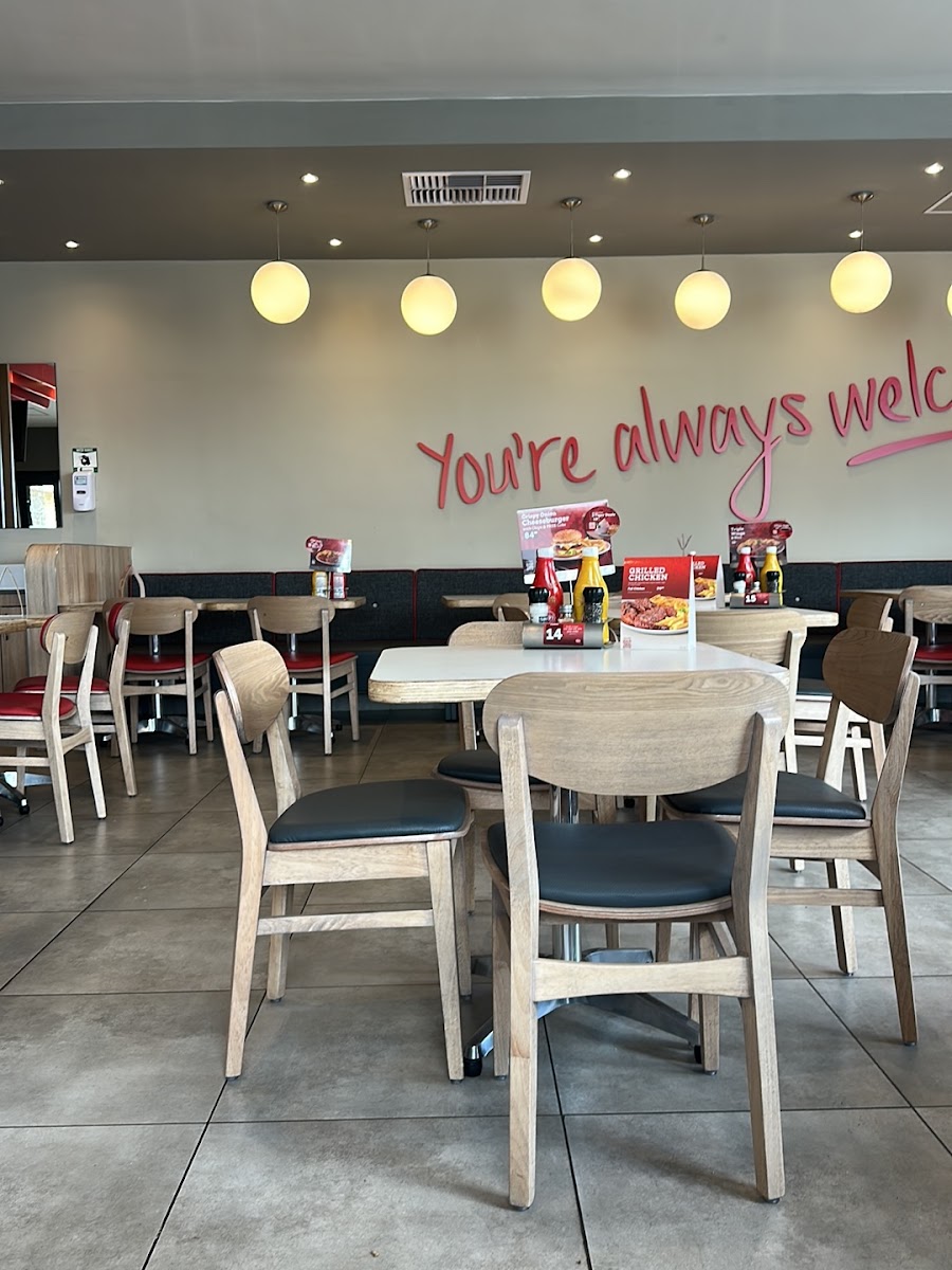 Wimpy Bloemhof Photo 1