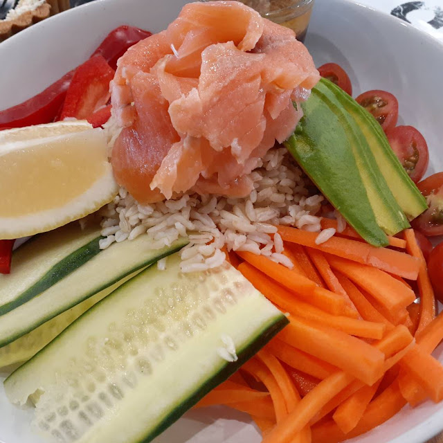 Salmon Poke Bowl
