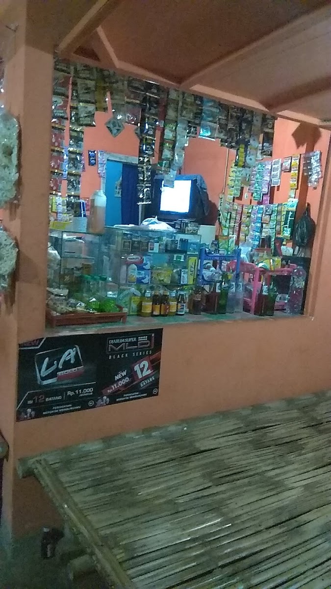 Warung orange Photo 2