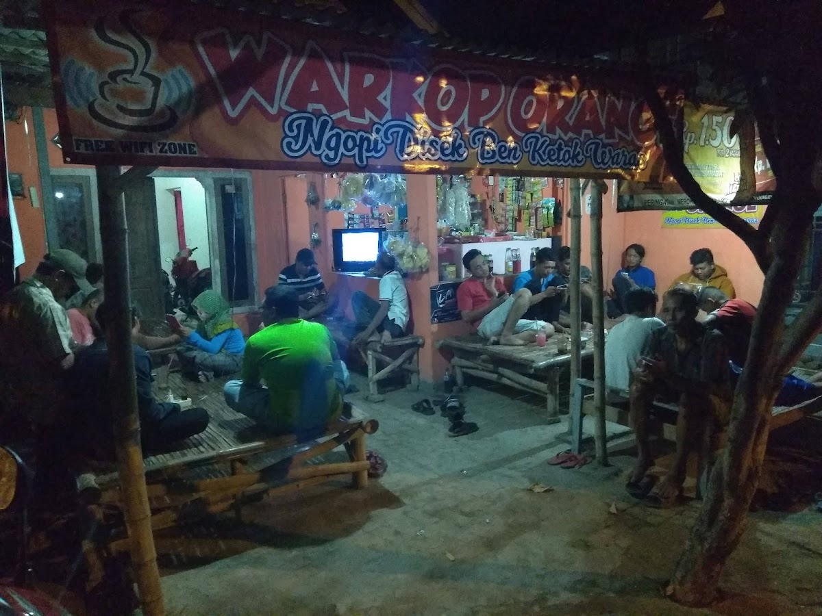 Warung orange Photo 3