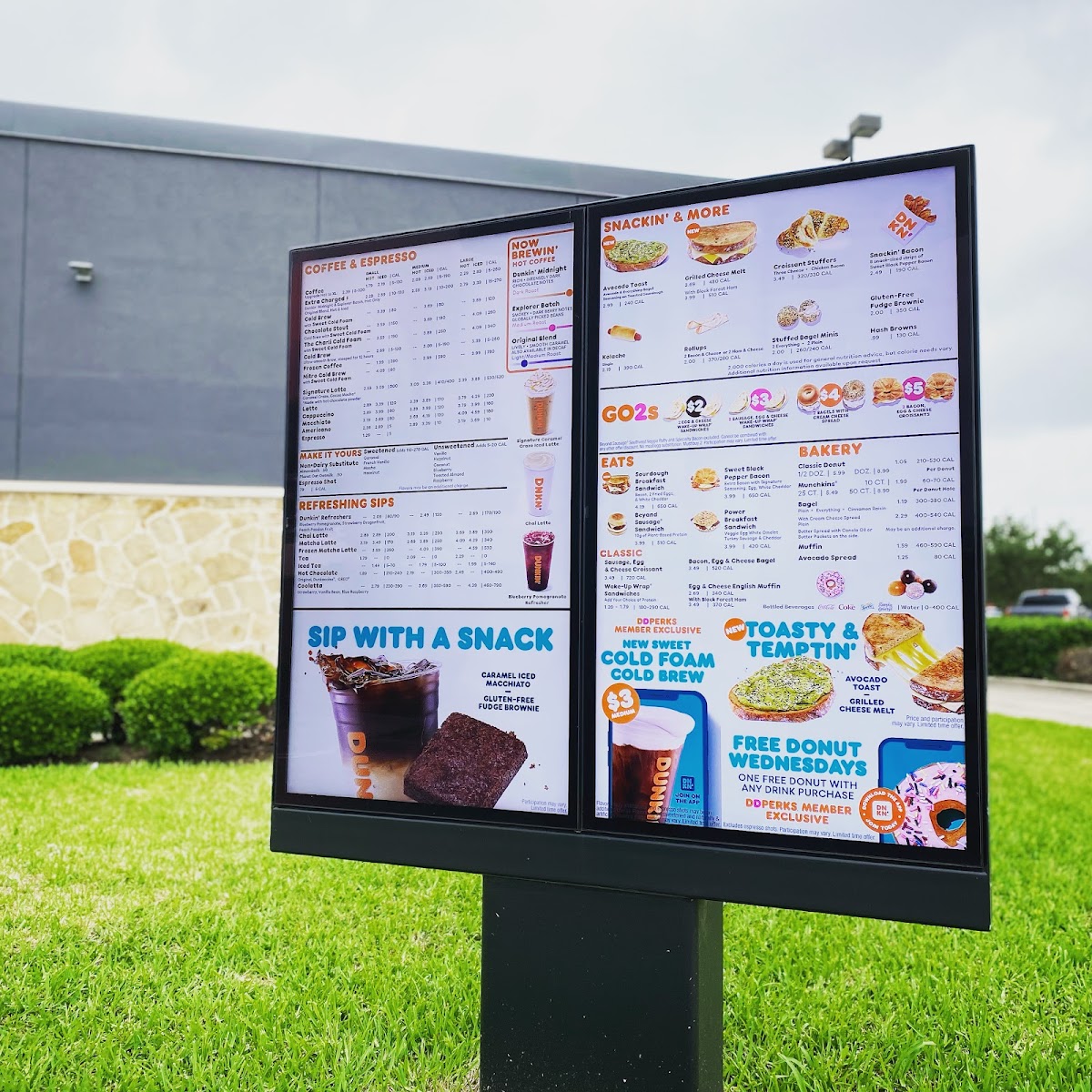 Dunkin' Photo 4