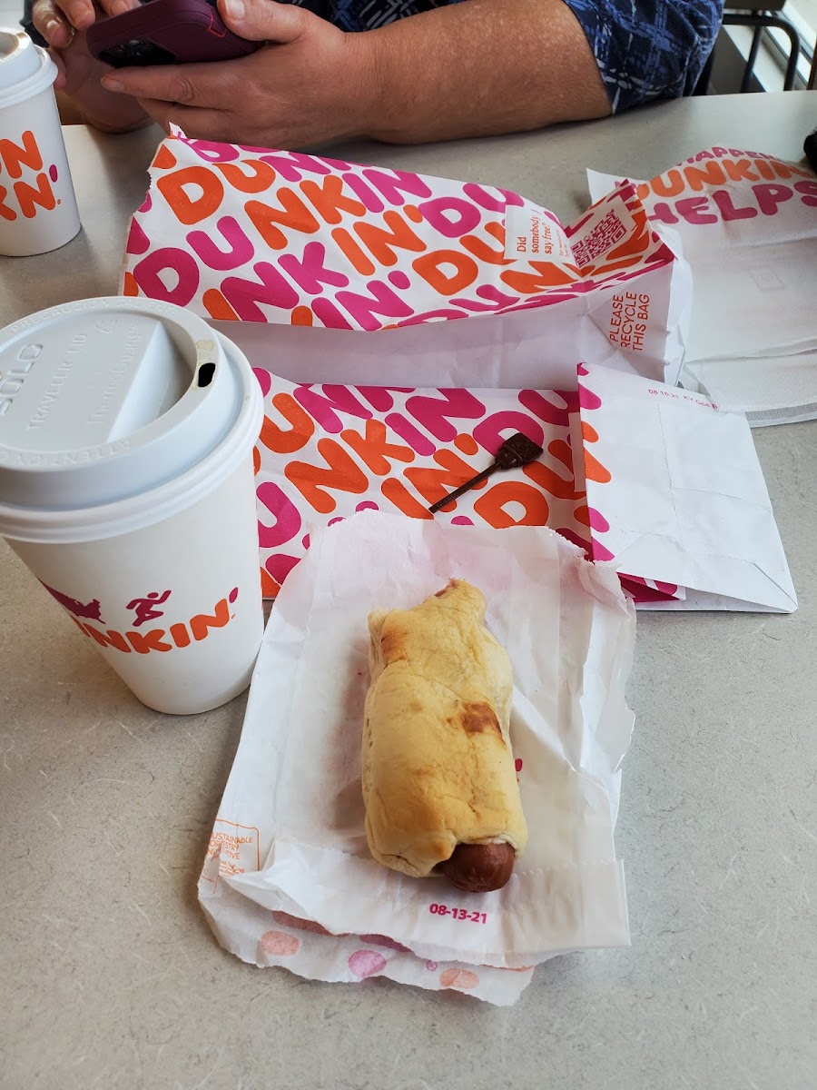 Dunkin' Photo 7