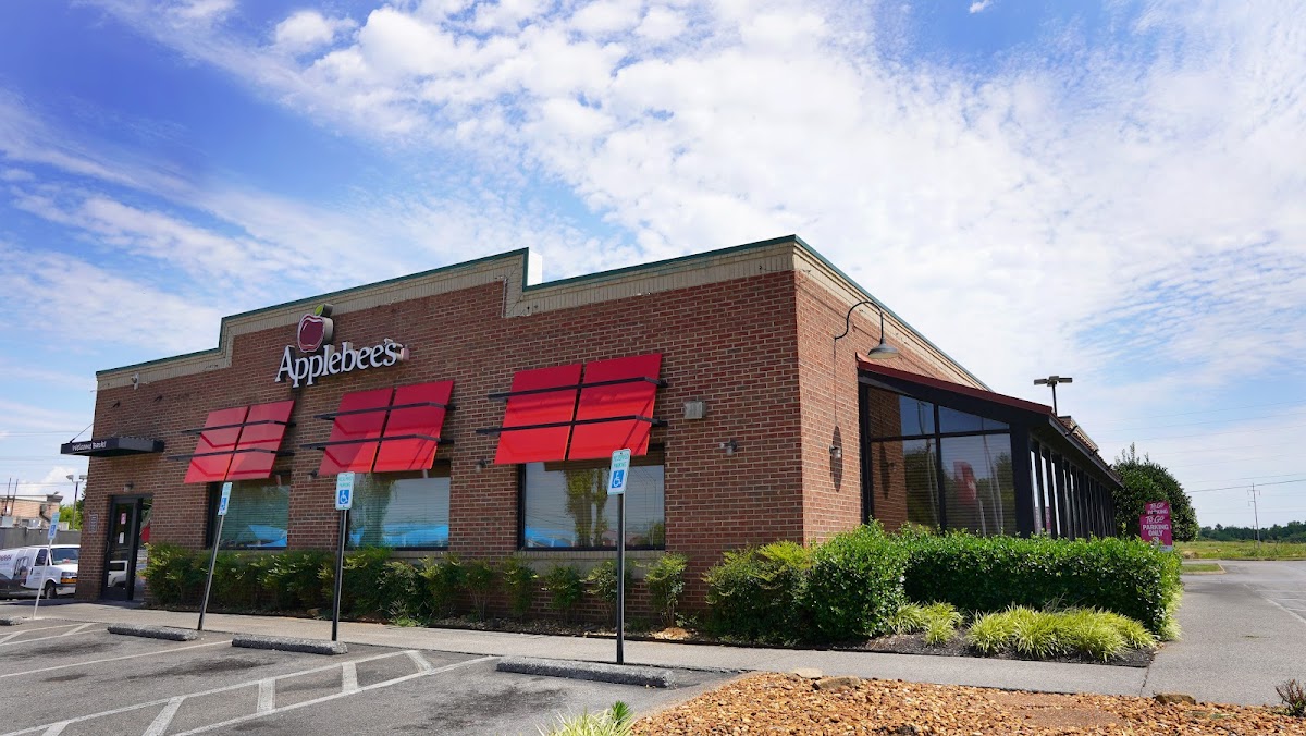 Applebee's Grill + Bar