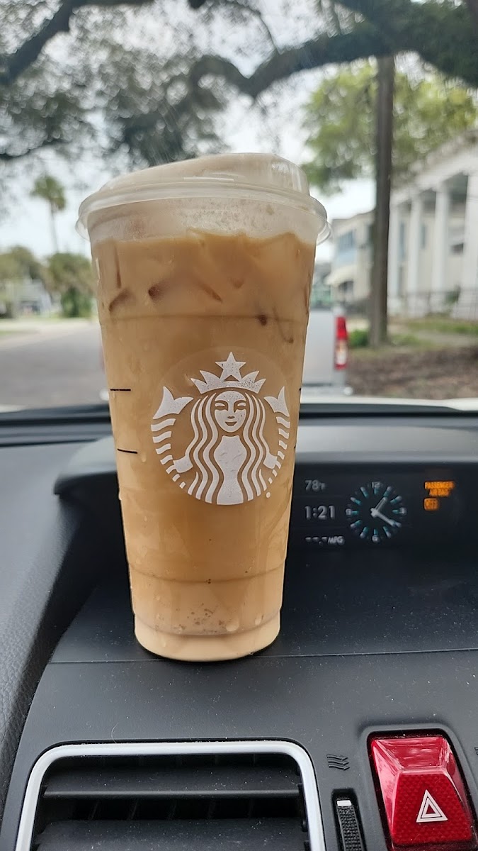 Starbucks Photo 2