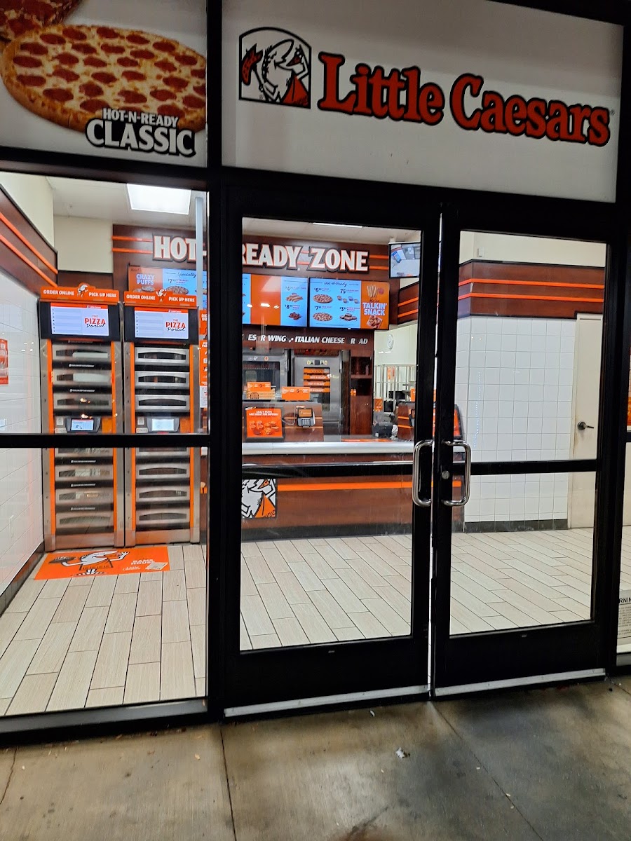Little Caesars Pizza Photo 3