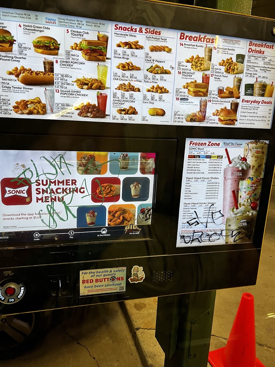 Sonic Drive-In Photo 3