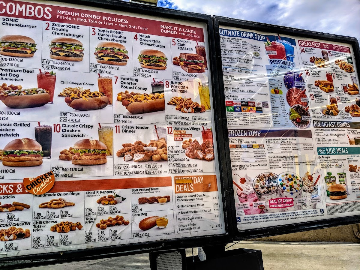 Sonic Drive-In Photo 3