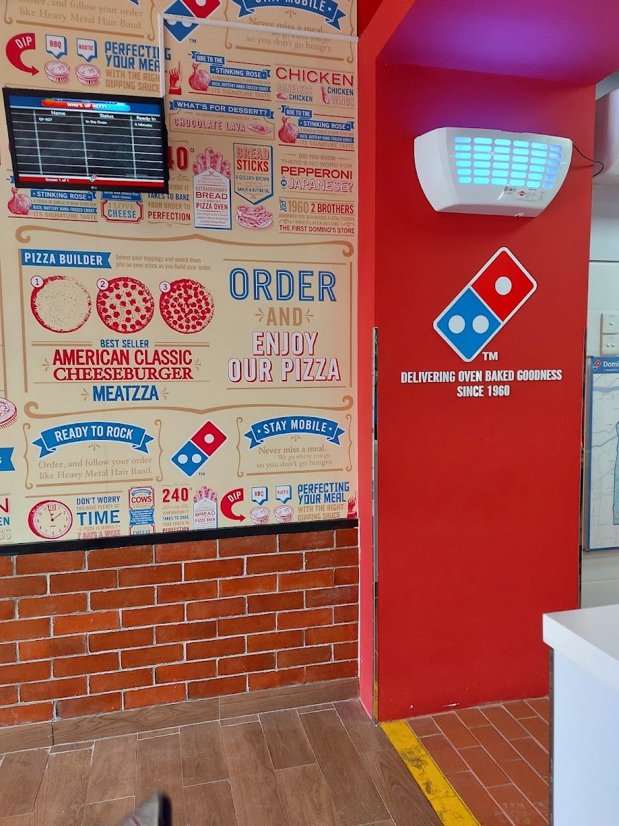 Domino's Pizza