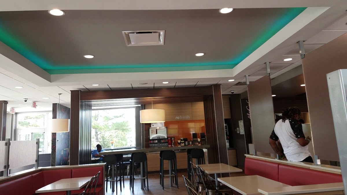 McDonald's Photo 2