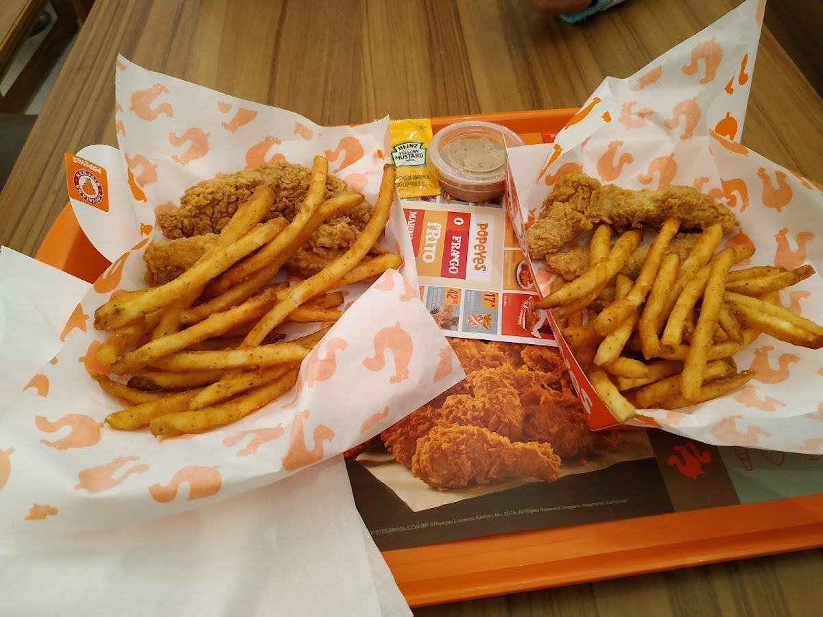 Popeyes Louisiana Kitchen Photo 6