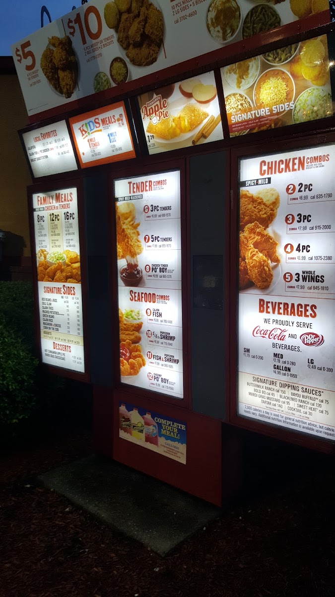 Popeyes Louisiana Kitchen Photo 5