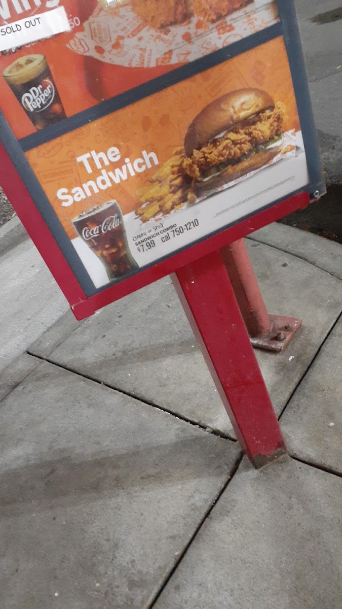 Popeyes Louisiana Kitchen Photo 7