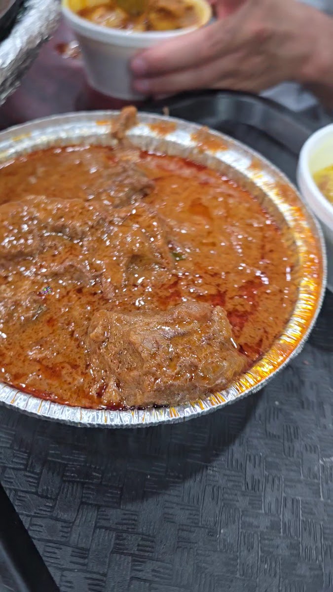 Ravi Kabob House Photo 2