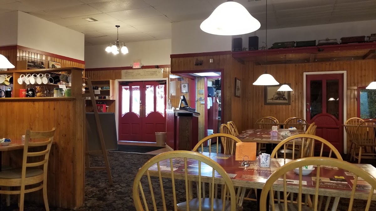 Pufferbelly Station Restaurant Photo 7
