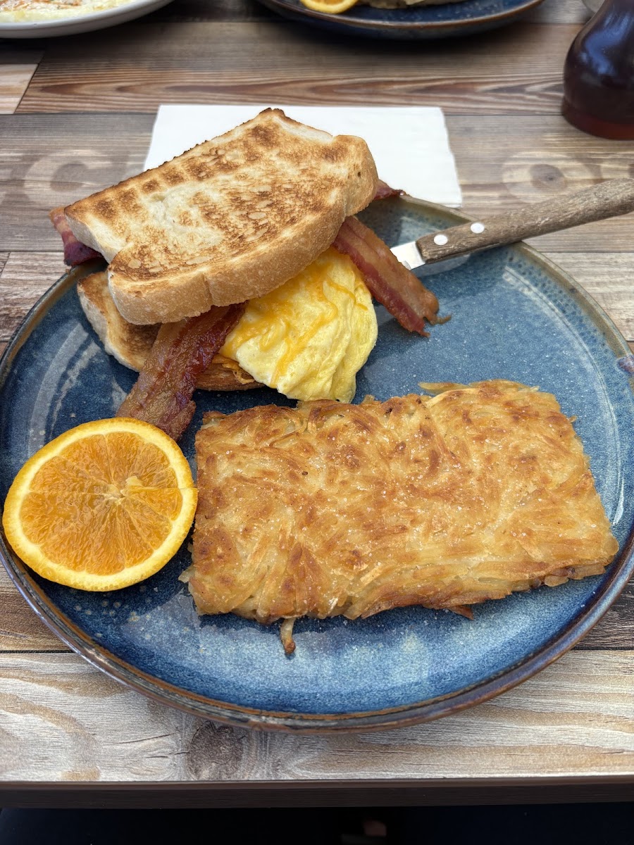EGGscellent breakfast and Lunch Photo 7