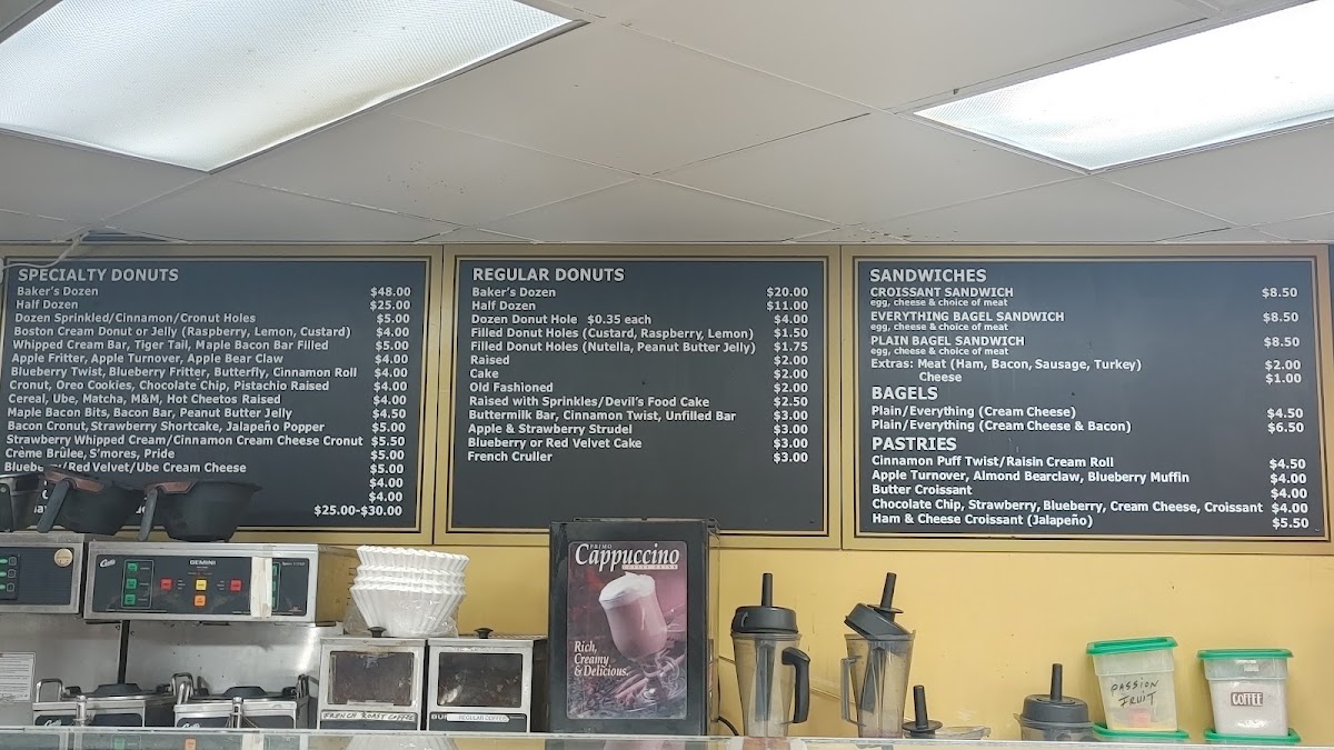 Chuck's Donuts Photo 2