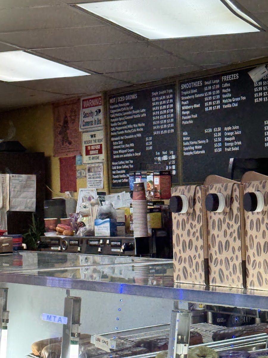 Chuck's Donuts Photo 3