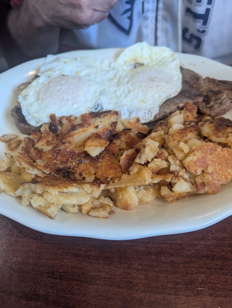 Triple-A Diner Restaurant Photo 2