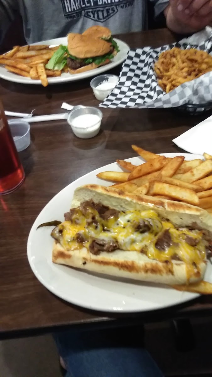 M&J Restaurant Of Greer Photo 2