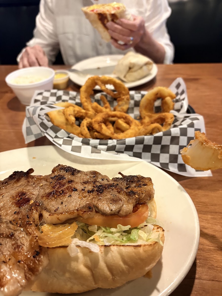 M&J Restaurant Of Greer Photo 5