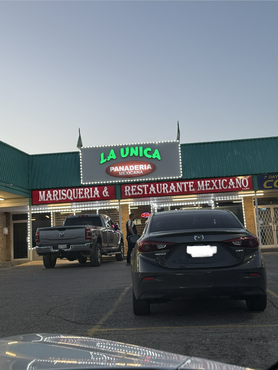 La Única Restaurant Photo 3