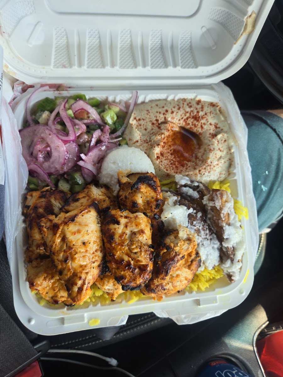 Sultans Mediterranean Grill Photo 3