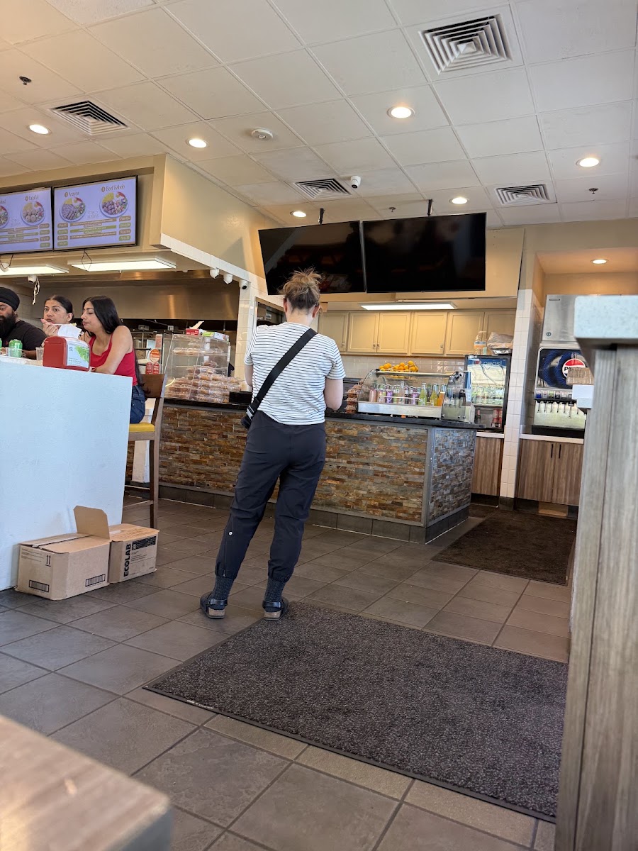 Sultans Mediterranean Grill Photo 2