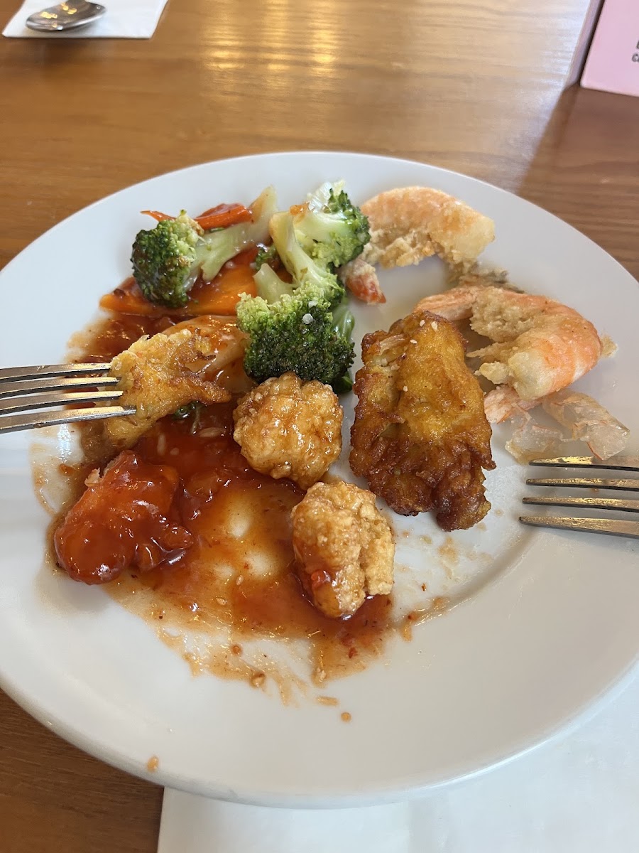 Kung-fu Oriental Buffet Photo 2
