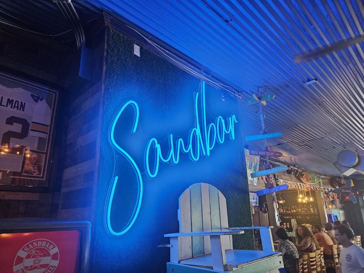 Sandbar Sports Grill Photo 3