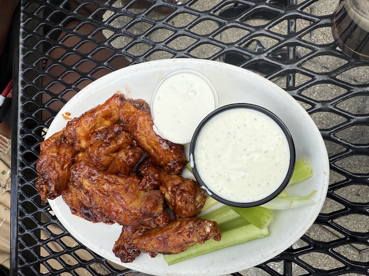 James Joyce Irish Pub & Eatery Photo 7