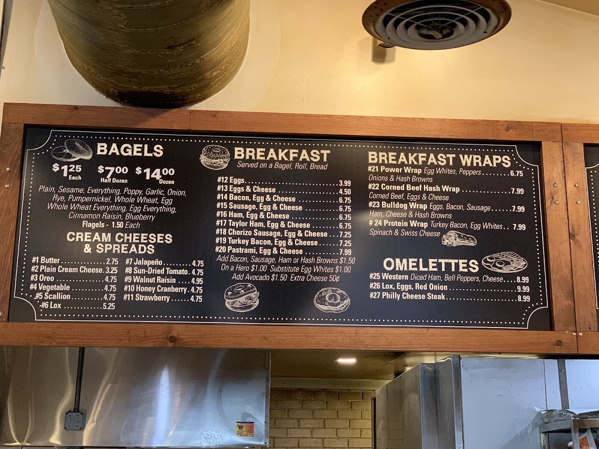 Goldberg's Bagels and Deli Photo 3