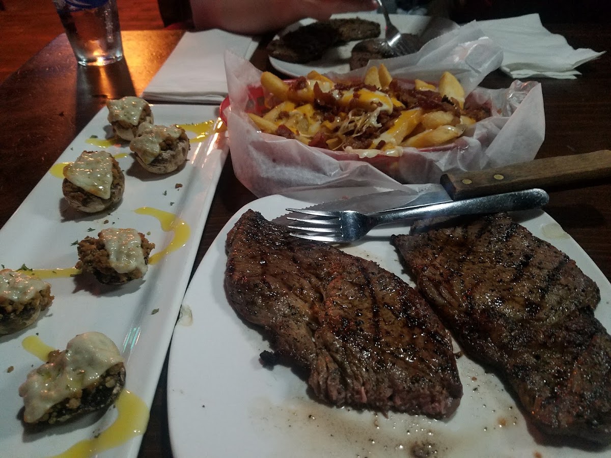 Pearl Road Tavern & Eatery Photo 1