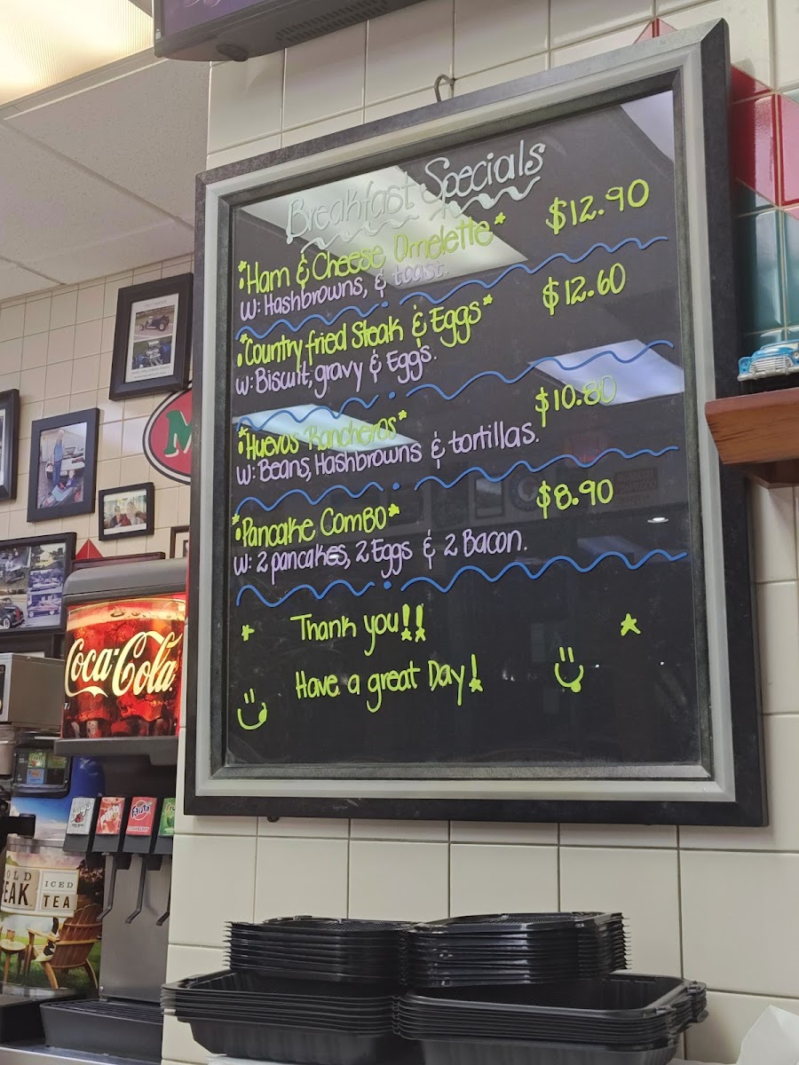 Mike's Classic Burgers Photo 4