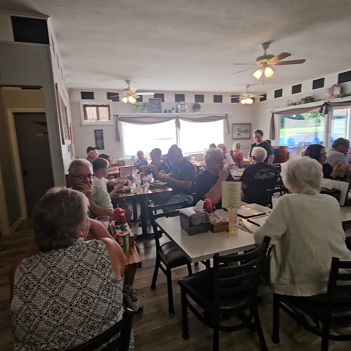 White Horse Luncheonette Photo 3