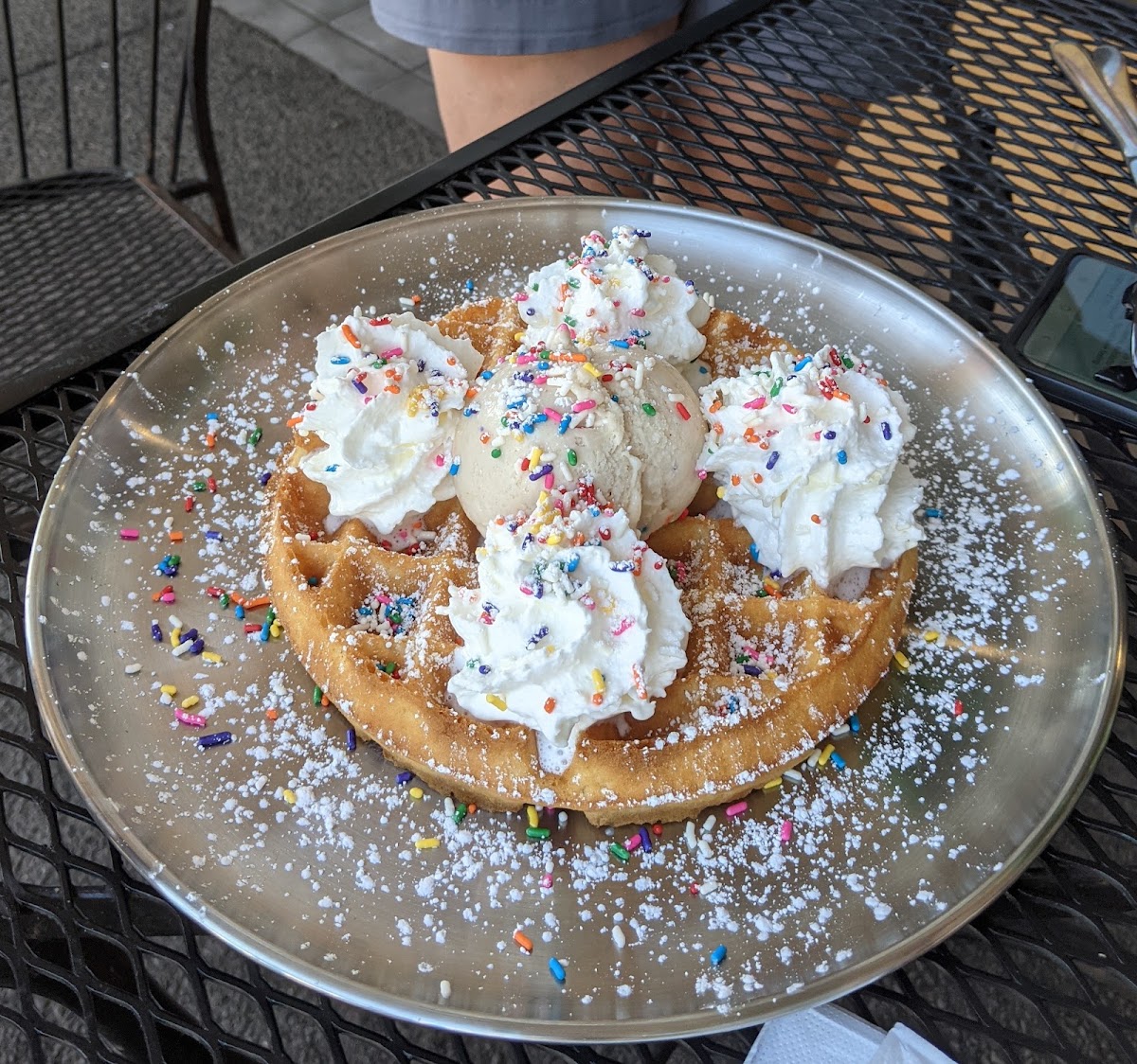 Maui Gelato and Waffles Photo 4