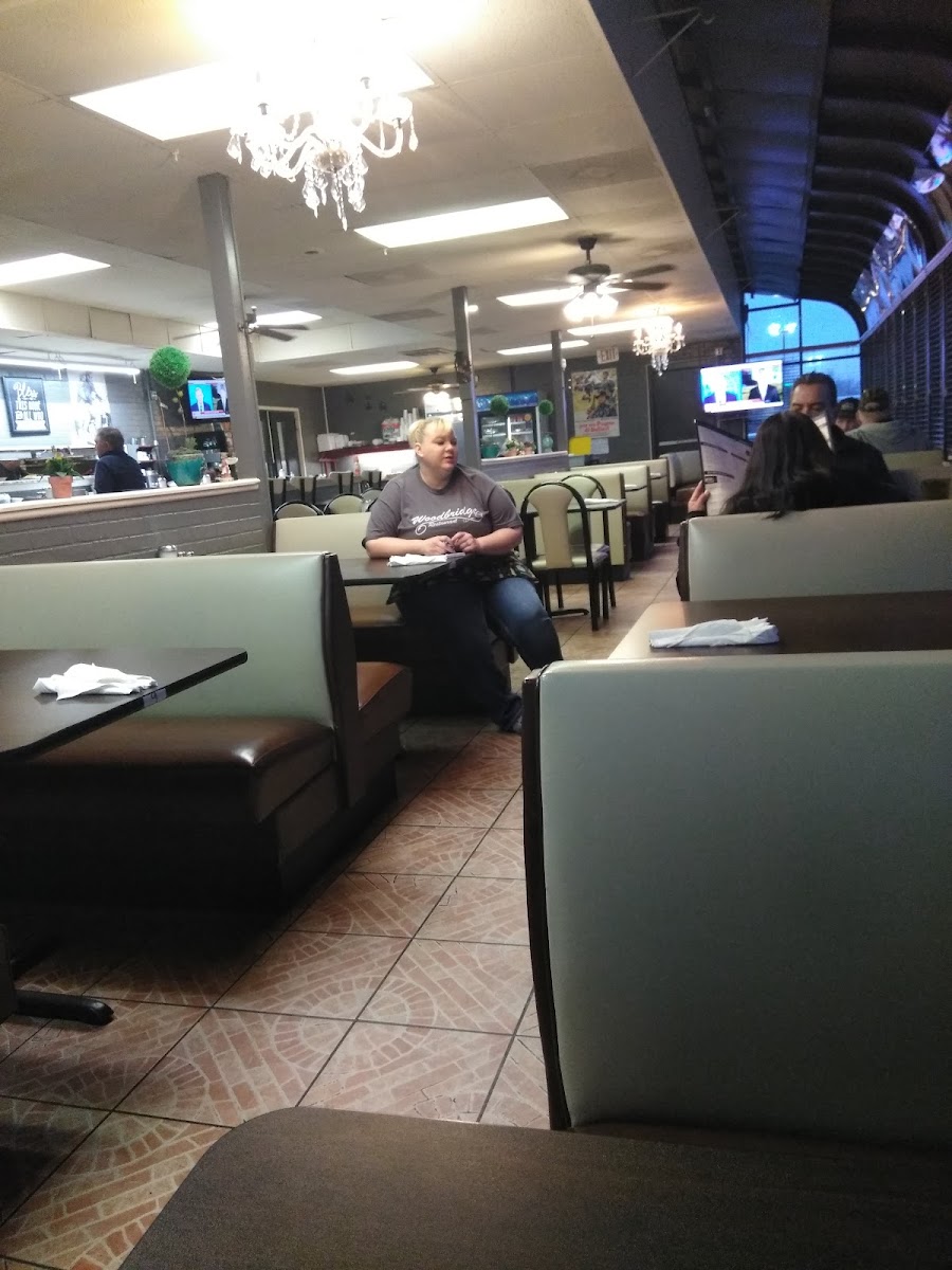 Woodbridge Restaurant Photo 1