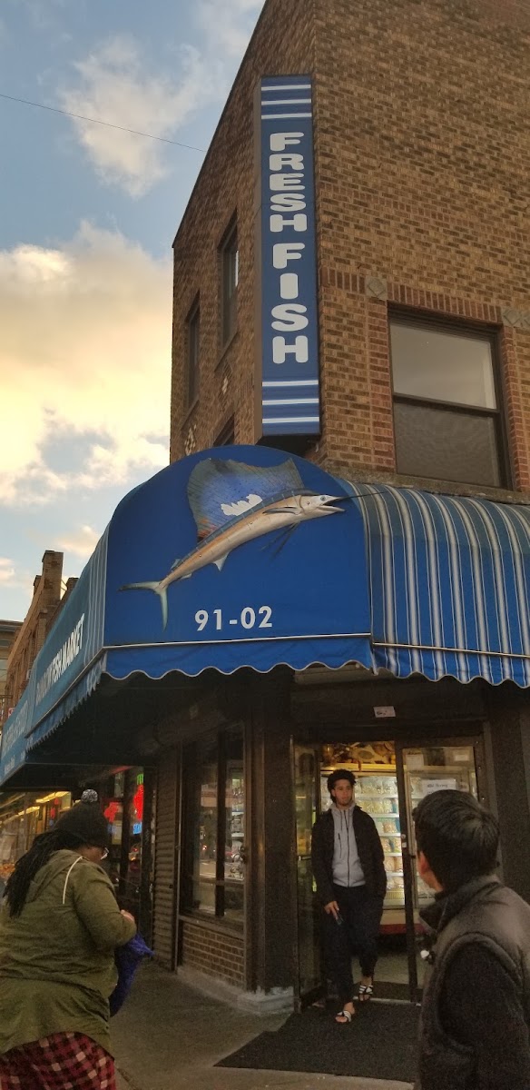 Kings Fish & Seafood Market Photo 4