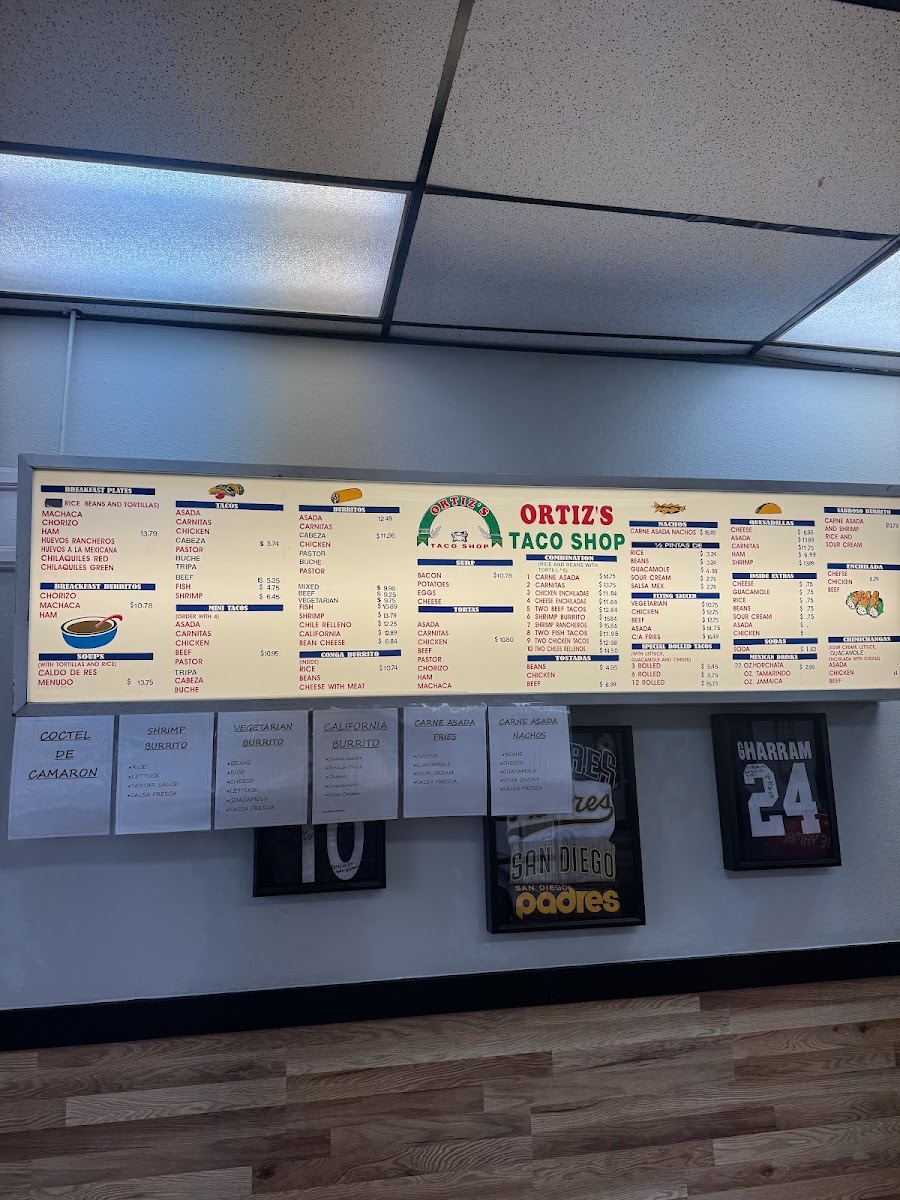 Ortiz's Taco Shop Photo 7