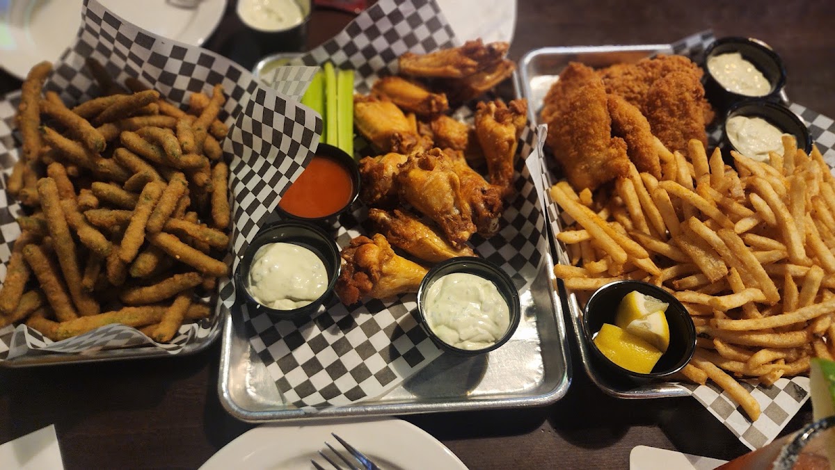 Tavern Grille Photo 3