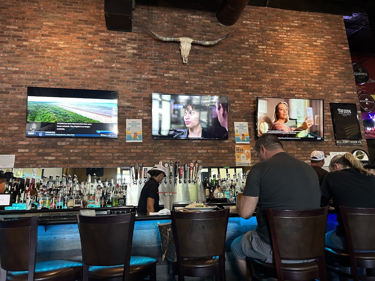 Tavern Grille Photo 4