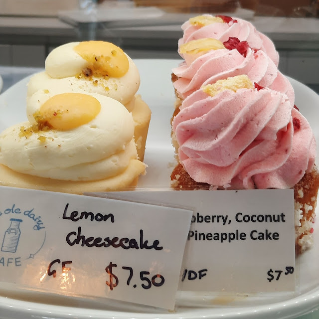 Little Cakes